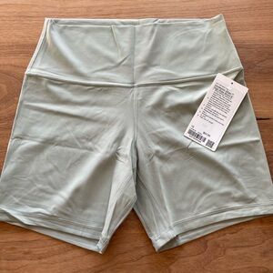 Lululemon Align High-Rise Shorts 6”